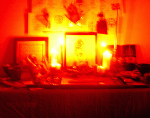 Fotos do verdadeiro e antigo altar místico de são Cipriano2
